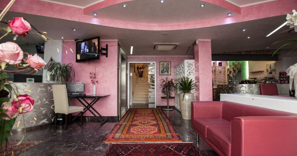 La Grotta Hotel Verona Exterior photo
